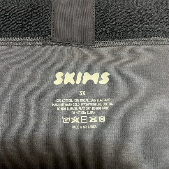 NWOT SKIMS Cotton 3 inch Boxer Briefs - Picture 5 of 6